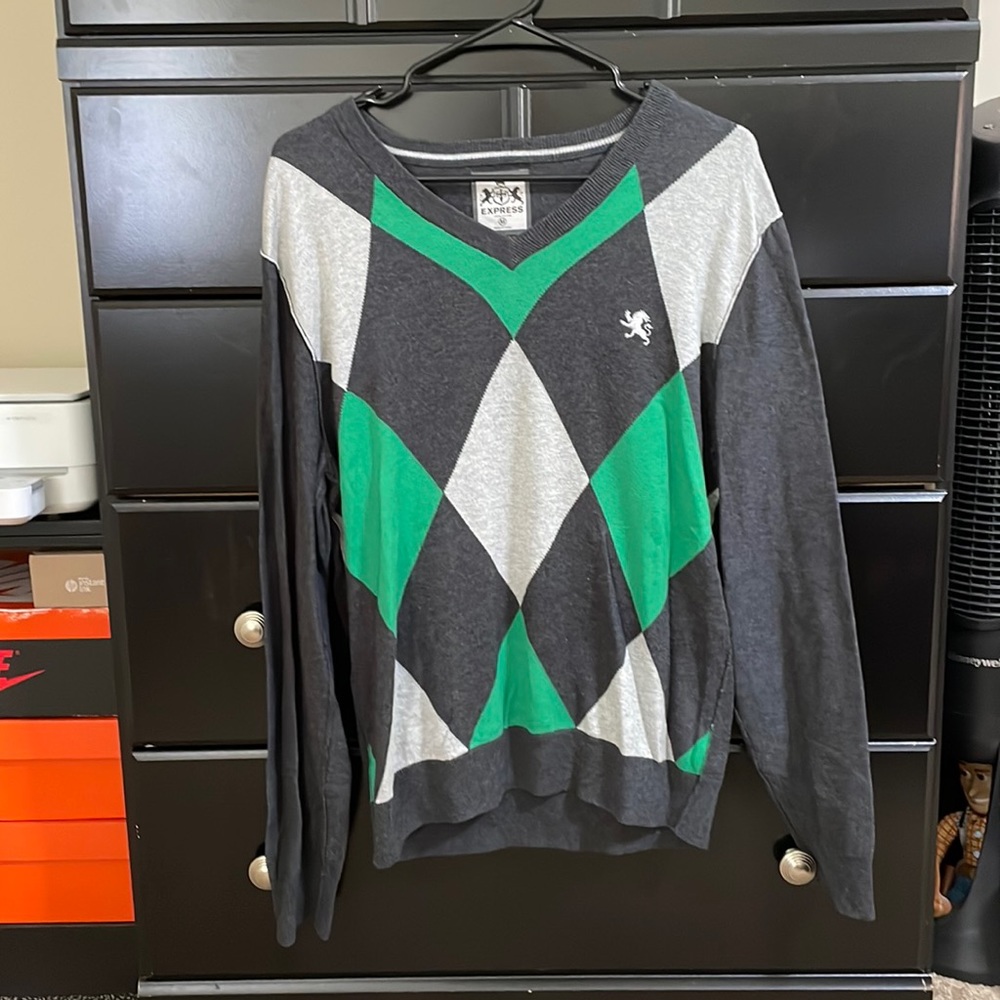 Express V-Neck Sweater - Medium